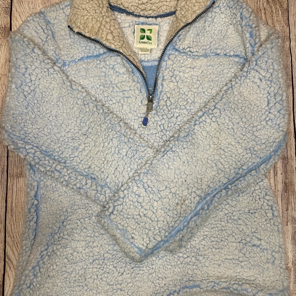 Green tea light blue Sherpa pullover